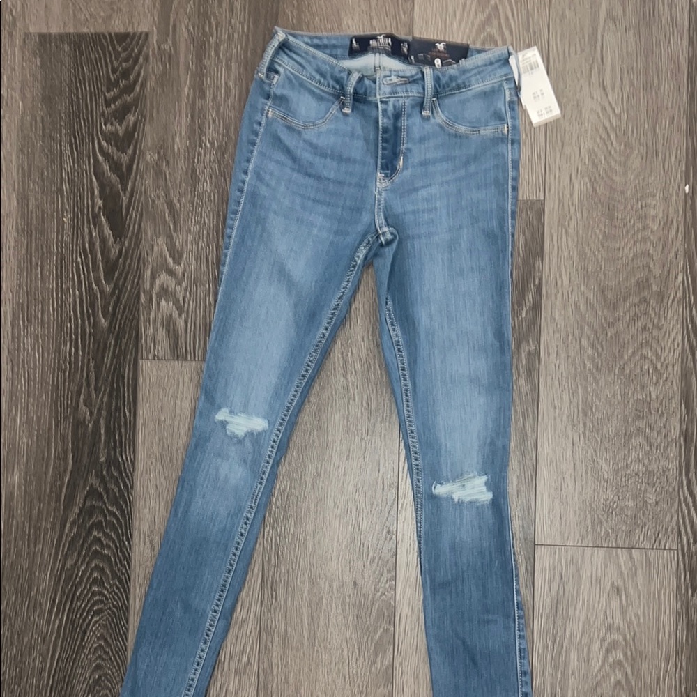 Hollister low rise woman’s jean leggings